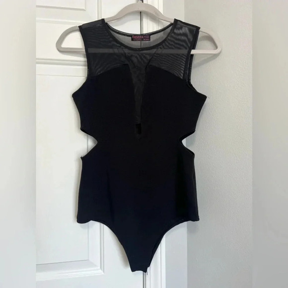 Black Cut Out Bodysuit - Picture 1 of 4